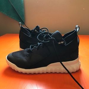 Adidas Tubular Size 11.5